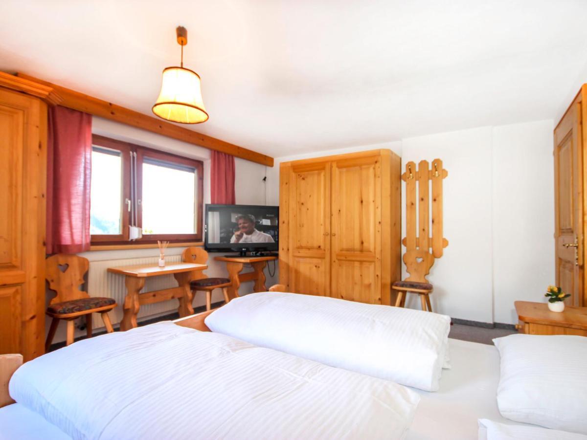 Holiday Home Hoelzl By Interhome Flirsch Luaran gambar